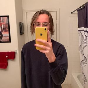 Meet your Posher, Logan